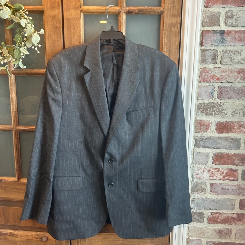 Chaps Suit Jacket Blazer Mens 44R‎ Gray Pinstripe 100% Wool Two Button Formal